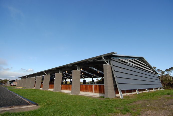 Boneo Park Equestrian Centre - C4 Architects