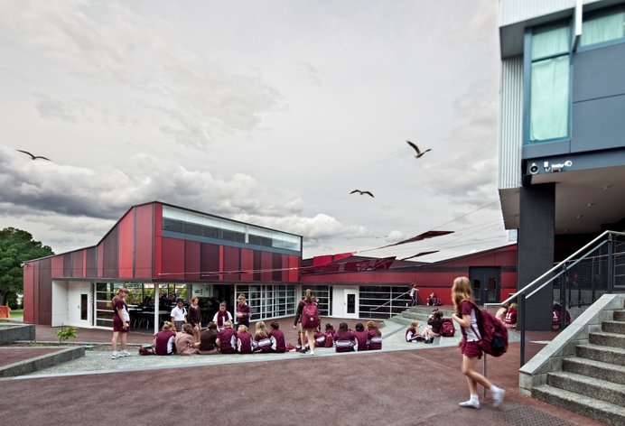 Ogilvie High School Student Centre - Liminal Architecture