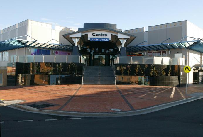 Centro Shopping Centre - Hill Lockart Architects