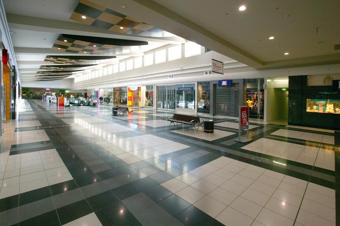 Centro Shopping Centre - Hill Lockart Architects