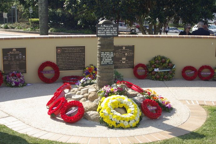 Milne Bay Memorial - Lugton and Sons