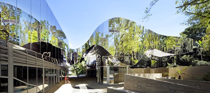 Cairns Botanic Gardens Visitors Centre - Charles Wright Architects Pty Ltd