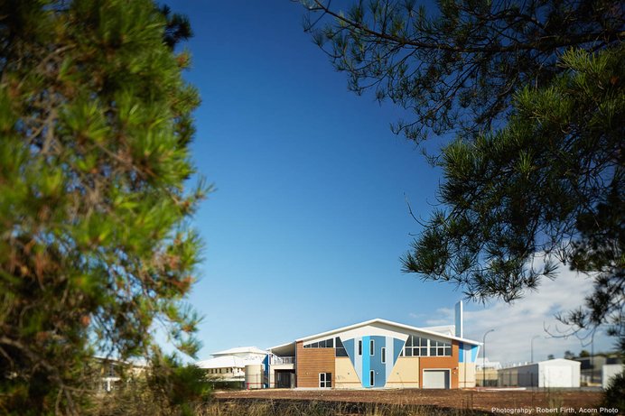 Holy Cross College ELC and Secondary School - eiw architects