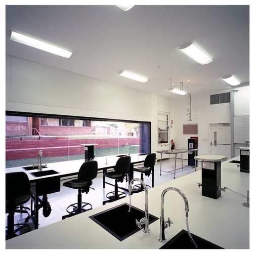 University of Queensland, MicroHealth Laboratory - m3architecture