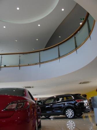 West End Mazda Showroom - Priestleys Architects